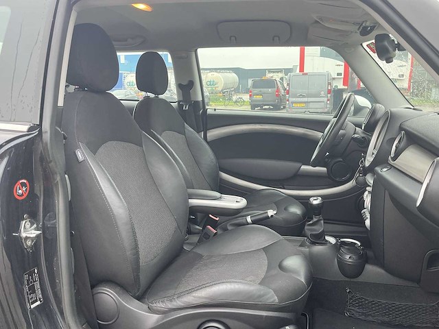 Mini 1.6 cooper chili 2007 | 10-xt-pn - afbeelding 13 van  21