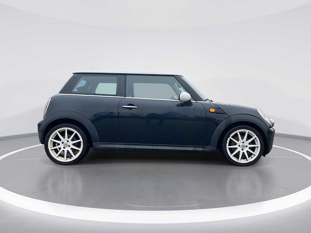 Mini 1.6 cooper chili 2007 | 10-xt-pn - afbeelding 19 van  21