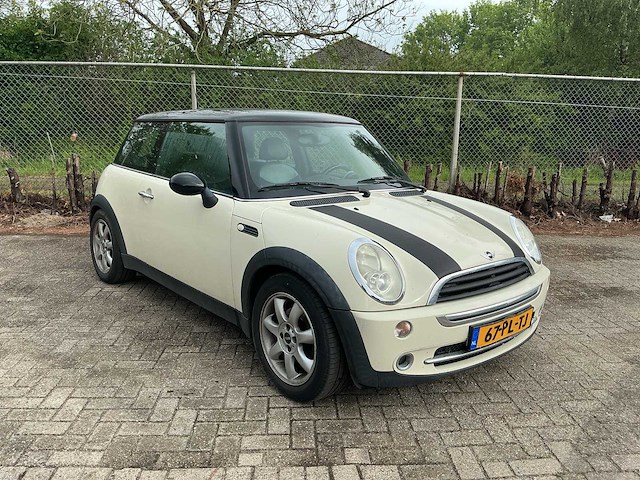 Mini 1.6 cooper chili 67-pl-tj - afbeelding 1 van  6
