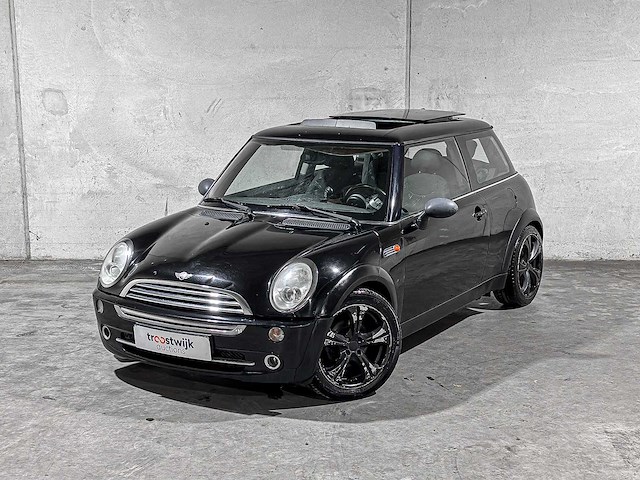 Mini 1.6 one pepper 90pk 2005, 20-rs-bz youngtimer - afbeelding 23 van  37