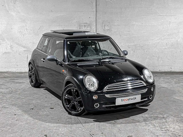 Mini 1.6 one pepper 90pk 2005, 20-rs-bz youngtimer - afbeelding 35 van  37