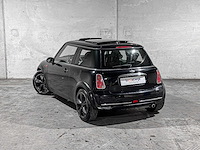 Mini 1.6 one pepper 90pk 2005, 20-rs-bz youngtimer - afbeelding 5 van  37