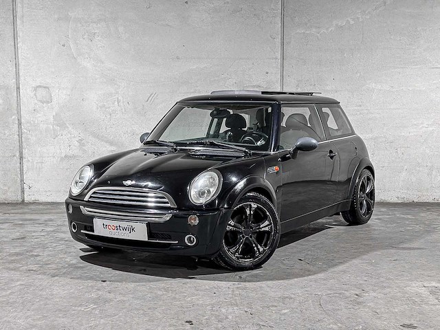 Mini 1.6 one pepper 90pk 2005, 20-rs-bz youngtimer - afbeelding 12 van  37