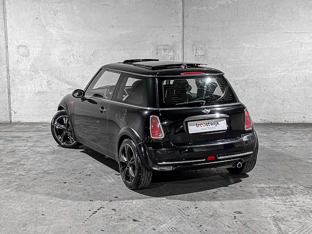 Mini 1.6 one pepper 90pk 2005, 20-rs-bz youngtimer - afbeelding 5 van  37