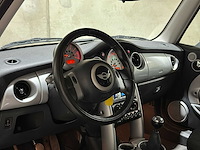 Mini 3-deurs 1.6 cooper chili 116pk 2004, 27-xtl-3 - afbeelding 8 van  42