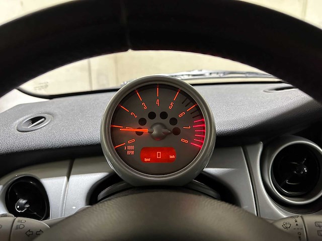 Mini 3-deurs 1.6 cooper chili 116pk 2004, 27-xtl-3 - afbeelding 14 van  42