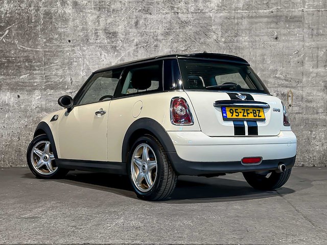 Mini 3-deurs 1.6 cooper chili 120pk 2008 (origineel-nl), 95-zf-bz - afbeelding 27 van  44
