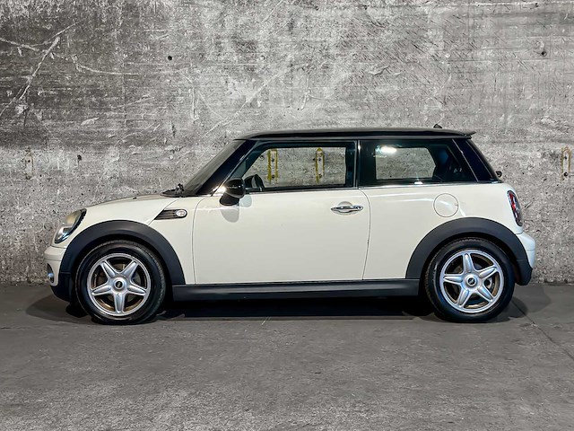 Mini 3-deurs 1.6 cooper chili 120pk 2008 (origineel-nl), 95-zf-bz - afbeelding 29 van  44