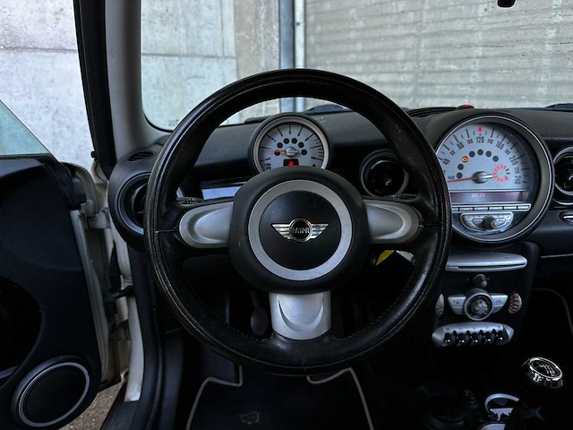Mini 3-deurs 1.6 cooper chili 120pk 2008 (origineel-nl), 95-zf-bz - afbeelding 31 van  44