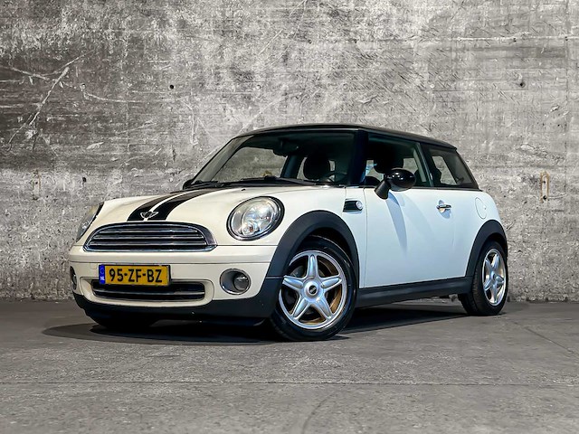 Mini 3-deurs 1.6 cooper chili 120pk 2008 (origineel-nl), 95-zf-bz - afbeelding 43 van  44
