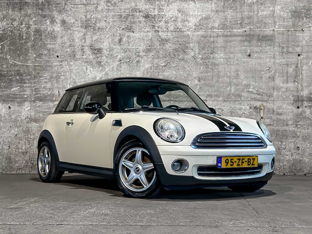 Mini 3-deurs 1.6 cooper chili 120pk 2008 (origineel-nl), 95-zf-bz - afbeelding 19 van  44