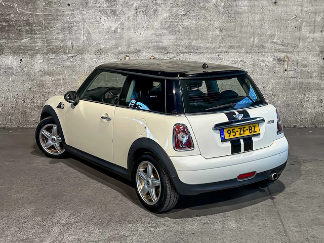 Mini 3-deurs 1.6 cooper chili 120pk 2008 (origineel-nl), 95-zf-bz - afbeelding 8 van  45