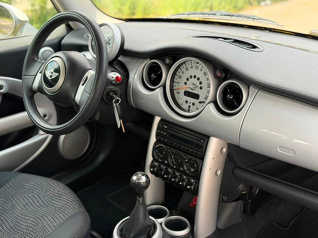 Mini 3-deurs 1.6 cooper pepper 70-lh-gn - afbeelding 9 van  13