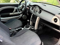 Mini 3-deurs 1.6 cooper pepper 70-lh-gn - afbeelding 11 van  13