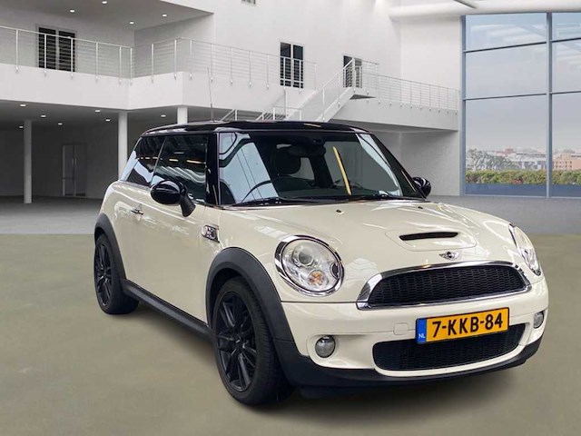 Mini 3-deurs 1.6 cooper s , 7-kkb-84 - afbeelding 11 van  18