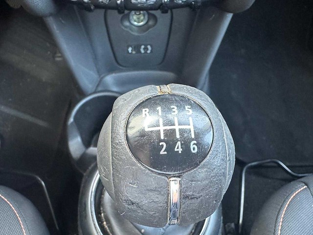 Mini 5-deurs 1.5 cooper chili automaat* np-407-g - afbeelding 3 van  9