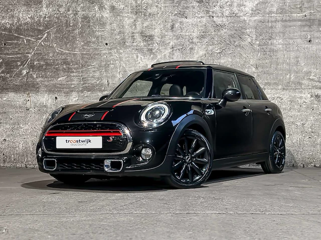 Mini 5-deurs 2.0 cooper s chili serious business 192pk 2015, sk-015-d - afbeelding 1 van  38