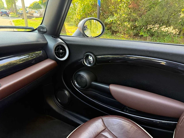 Mini cabrio 1.6 cooper chili * , 89-kxl-2 - afbeelding 5 van  17