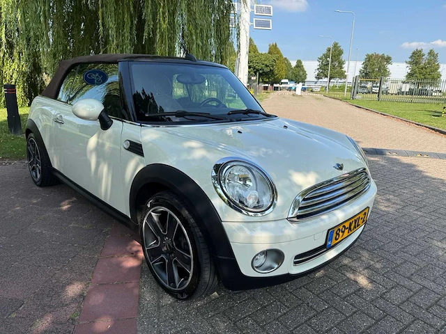 Mini cabrio 1.6 cooper chili * , 89-kxl-2 - afbeelding 12 van  17