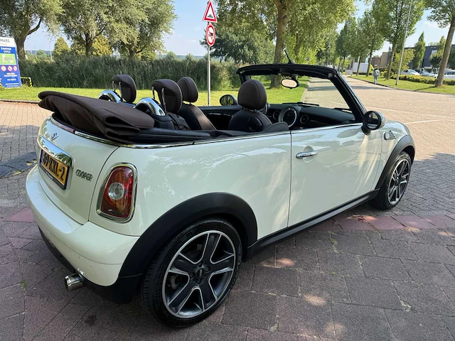 Mini cabrio 1.6 cooper chili * , 89-kxl-2 - afbeelding 15 van  17