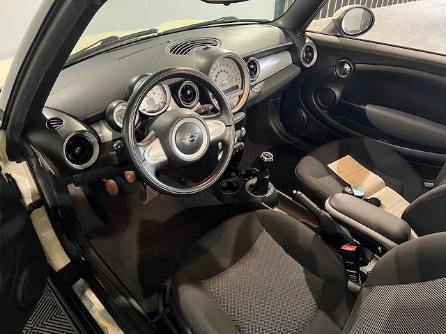 Mini cabrio 1.6 cooper chili, h-756-tn - afbeelding 15 van  16