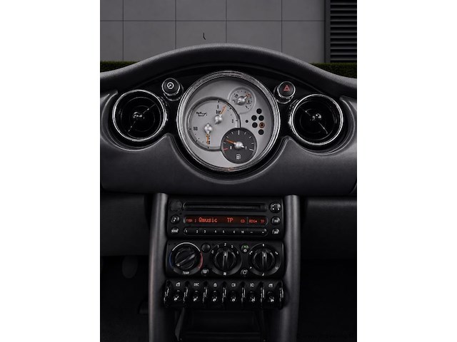 Mini cabrio 1.6 cooper chili - afbeelding 8 van  33