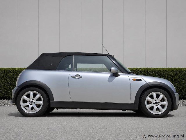 Mini cabrio 1.6 cooper chili - afbeelding 24 van  33