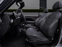 Mini cabrio 1.6 cooper chili - afbeelding 32 van  33
