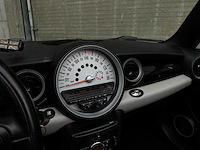 Mini cabrio 1.6 cooper s chili 161pk 2011 (83.694 km), r-420-dg - afbeelding 20 van  48
