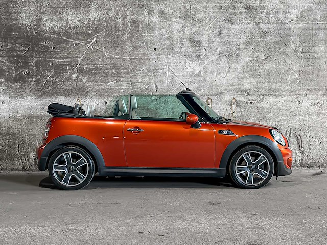 Mini cabrio 1.6 cooper s chili 161pk 2011 (83.694 km), r-420-dg - afbeelding 48 van  48