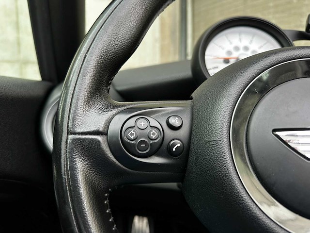 Mini cabrio 1.6 cooper s chili 161pk 2011, r-420-dg - afbeelding 14 van  35