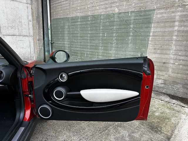 Mini cabrio 1.6 cooper s chili 161pk 2011, r-420-dg - afbeelding 25 van  35