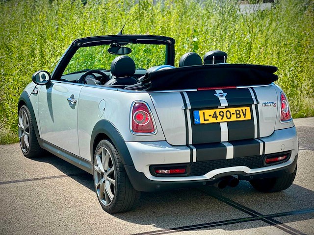 Mini cabrio 1.6 cooper s chili , l-490-bv - afbeelding 9 van  15