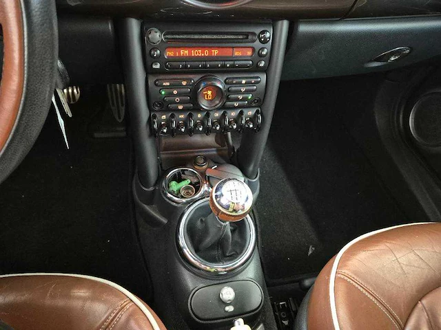 Mini cabrio 1.6 cooper s sidewalk, 86-ghp-6 - afbeelding 6 van  16