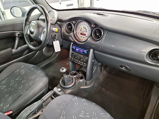 Mini cabrio 1.6 one , gx-133-n - afbeelding 3 van  12