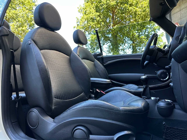 Mini cabrio cooper s chili 1.6 184pk 2013, k-357-xv - afbeelding 27 van  45