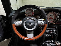 Mini cabrio cooper sidewalk 1.6 116pk 2007, kn-974-n youngtimer - afbeelding 10 van  25