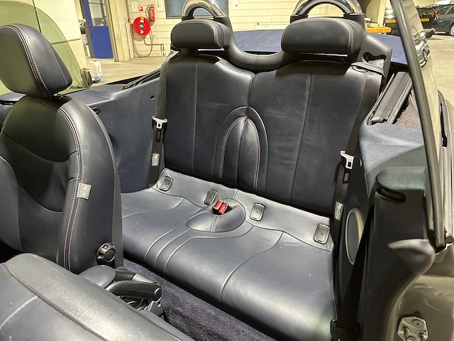 Mini cabriolet cooper s 1.6 chili 170pk 2005, 9-ktf-16 - afbeelding 31 van  37