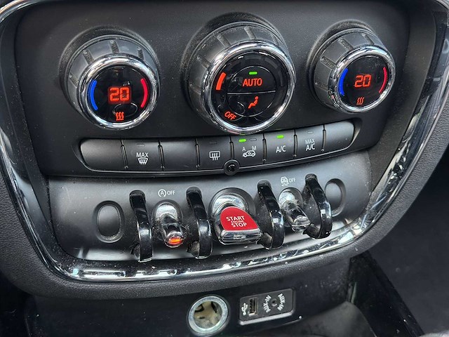 Mini clubman 1.5 one | nh-408-t i - afbeelding 14 van  26