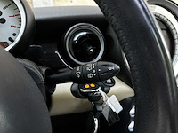 Mini clubman 1.6 cooper 120pk 2008, 68-zhj-6 - afbeelding 24 van  43