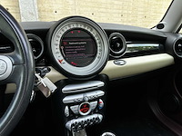 Mini clubman 1.6 cooper 120pk 2008, 68-zhj-6 - afbeelding 27 van  43