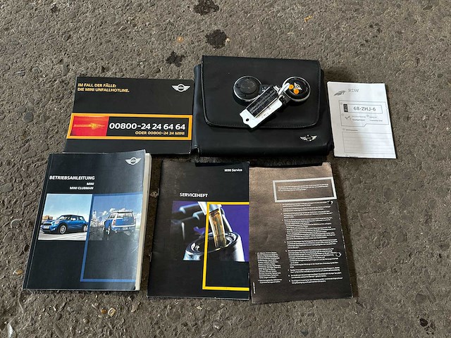 Mini clubman 1.6 cooper 120pk 2008, 68-zhj-6 - afbeelding 38 van  43