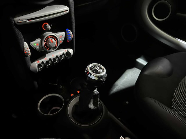 Mini clubman 1.6 cooper chili 2008 org-nl, 61-hbh-2 - afbeelding 15 van  35