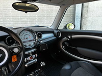 Mini clubman 1.6 cooper s chili 174pk 2009 (origineel-nl), 34-jtb-1 - afbeelding 12 van  45