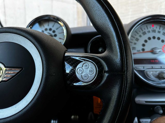 Mini clubman 1.6 cooper s chili 174pk 2009 (origineel-nl), 34-jtb-1 - afbeelding 15 van  45