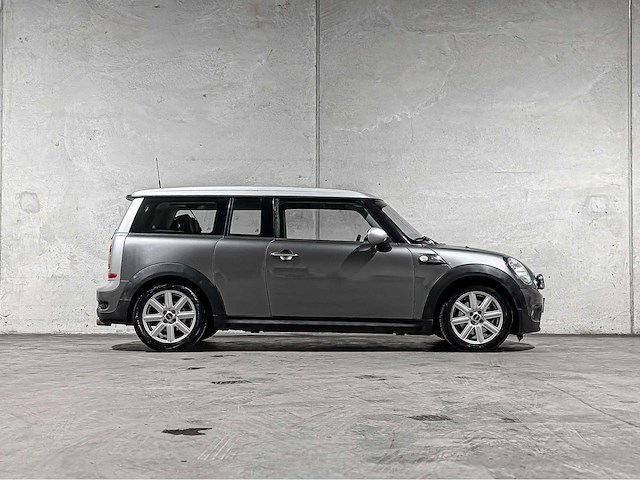 Mini clubman cooper s chili 1.6 120pk 2007, 2-xkz-91 youngtimer - afbeelding 5 van  16