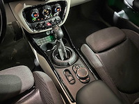 Mini clubman cooper s pepper serious business 2.0 192pk 2017, j-141-hr - afbeelding 12 van  23