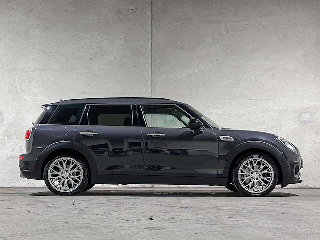 Mini clubman cooper s pepper serious business 2.0 192pk 2017, j-141-hr - afbeelding 2 van  41