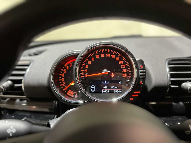 Mini clubman cooper s pepper serious business 2.0 192pk 2017, j-141-hr - afbeelding 19 van  41