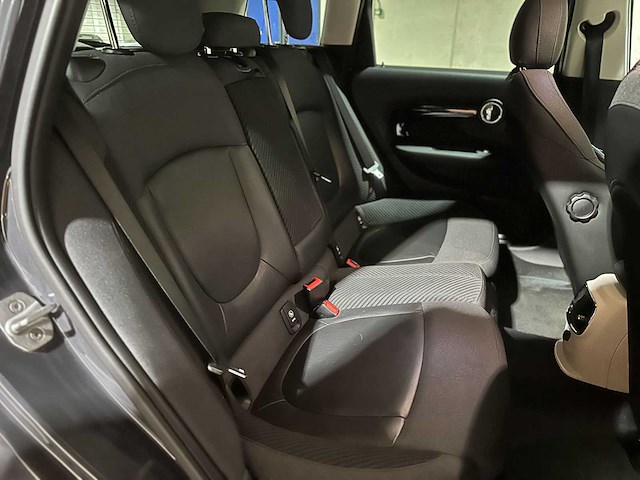 Mini clubman cooper s pepper serious business 2.0 192pk 2017, j-141-hr - afbeelding 31 van  41